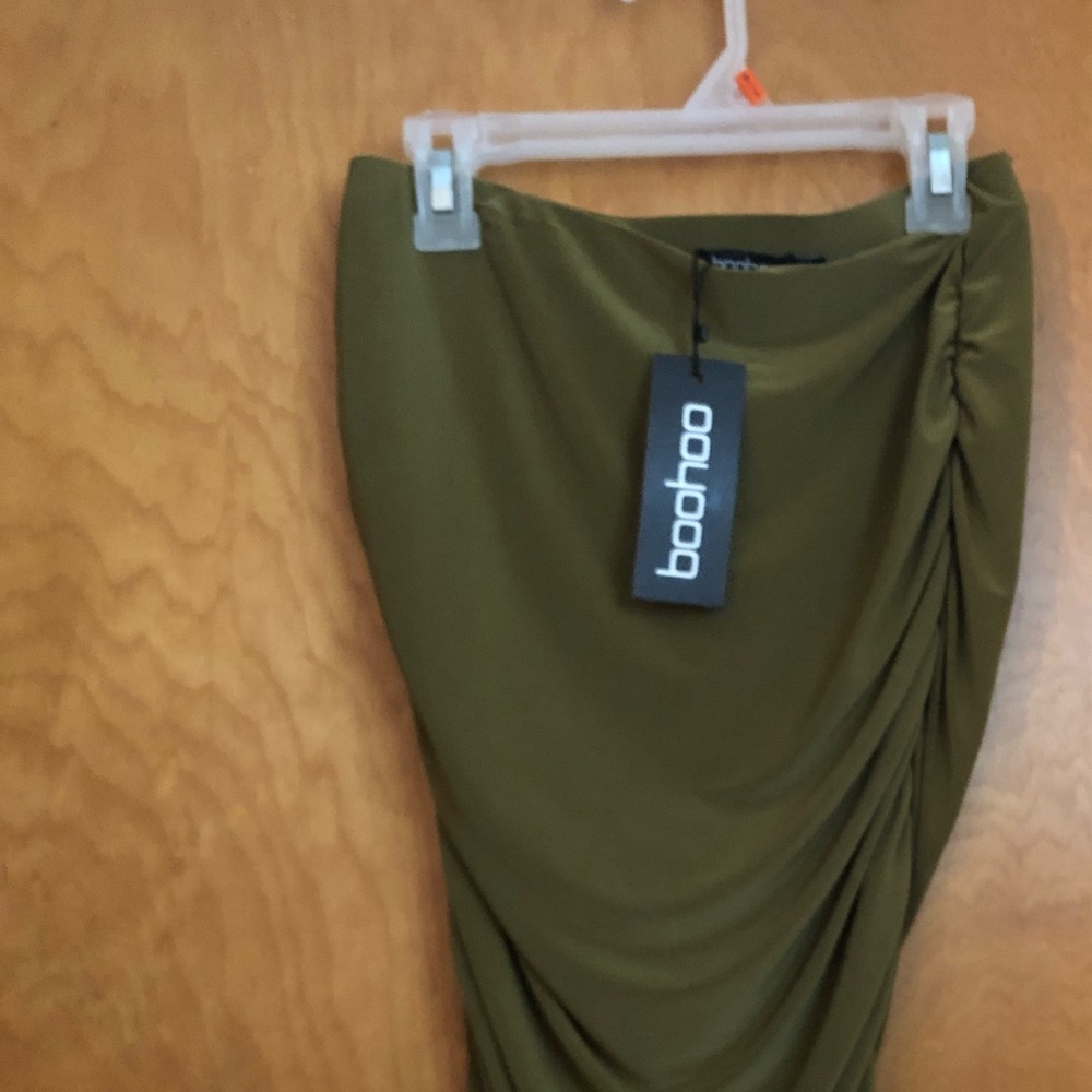 Silky bunched skirt